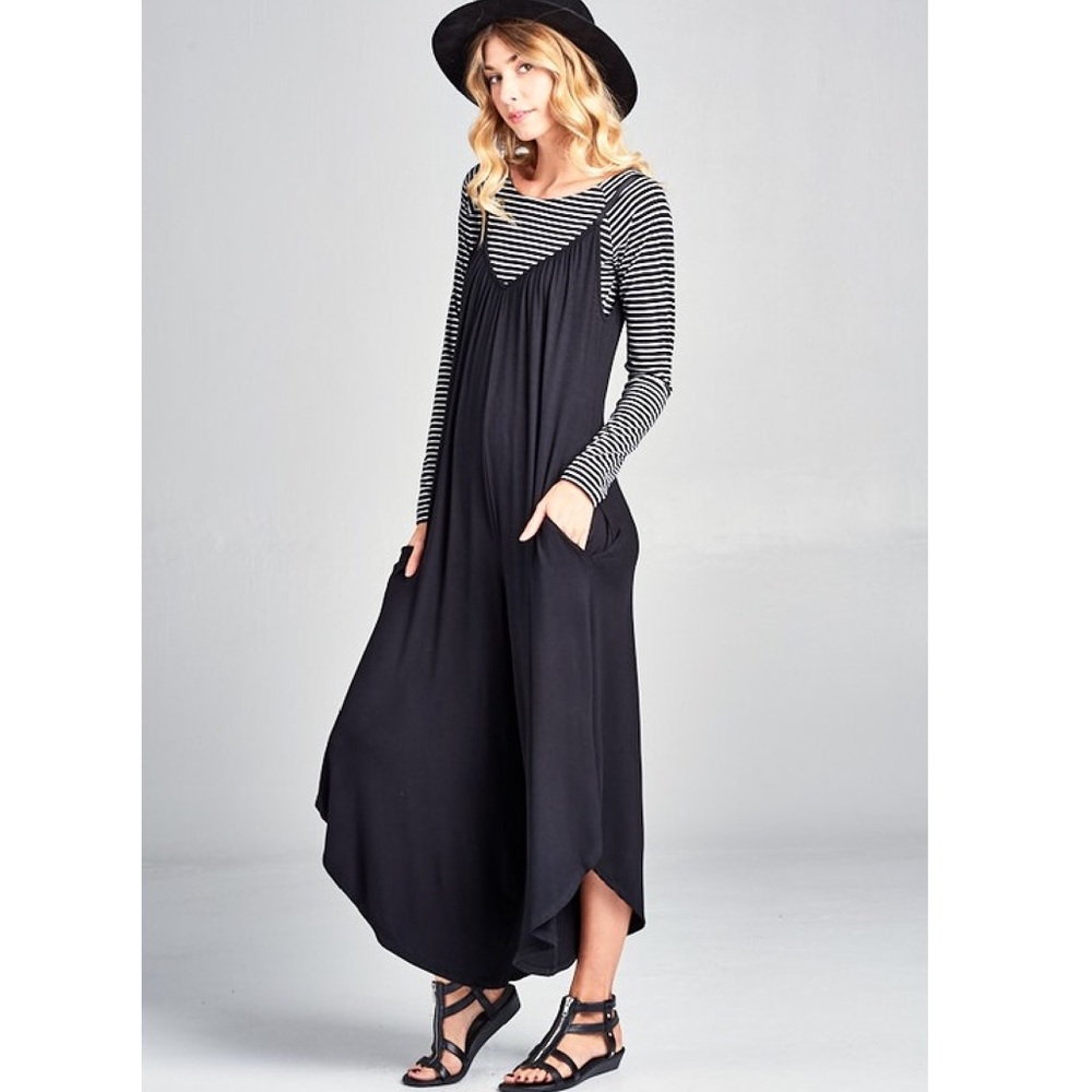 Wide Leg Jumpsuit~ - Picture 3 of 3